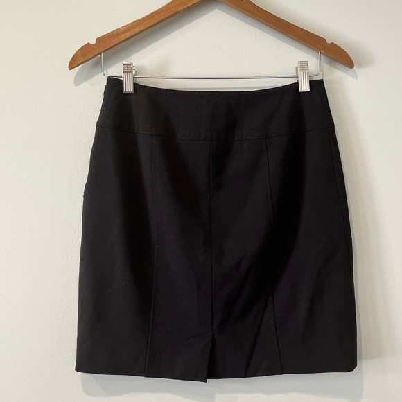 Cleo Petites Black Mini Skirt, Size 2P - Picture 3 of 7